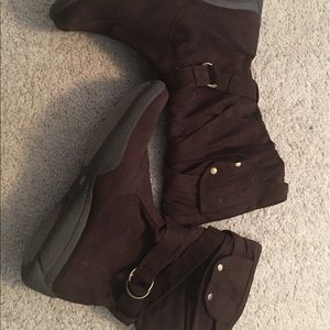 Ankle winter boots