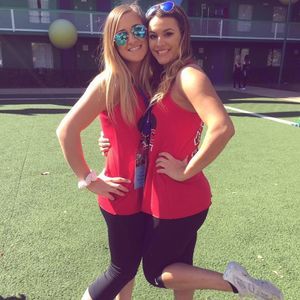 Meet your Posher, Caroline