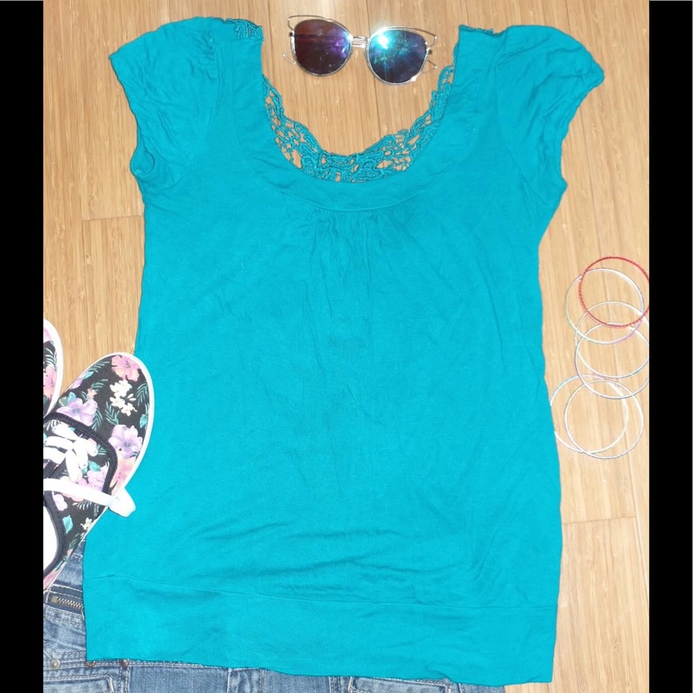 Forever 21 Teal Green Lace Back Banded Hem Top