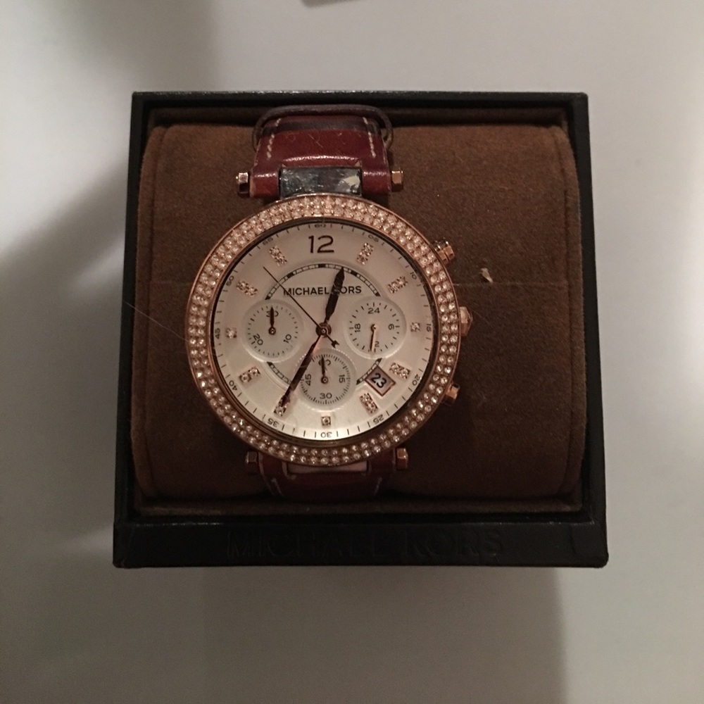 Michael Khors rose gold and leather watch