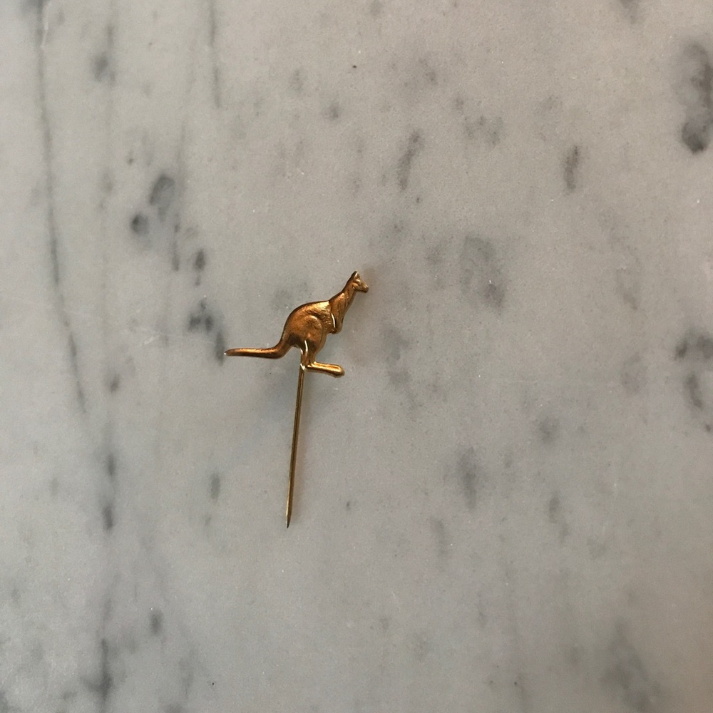Vintage 1970's kangaroo pin from Australia