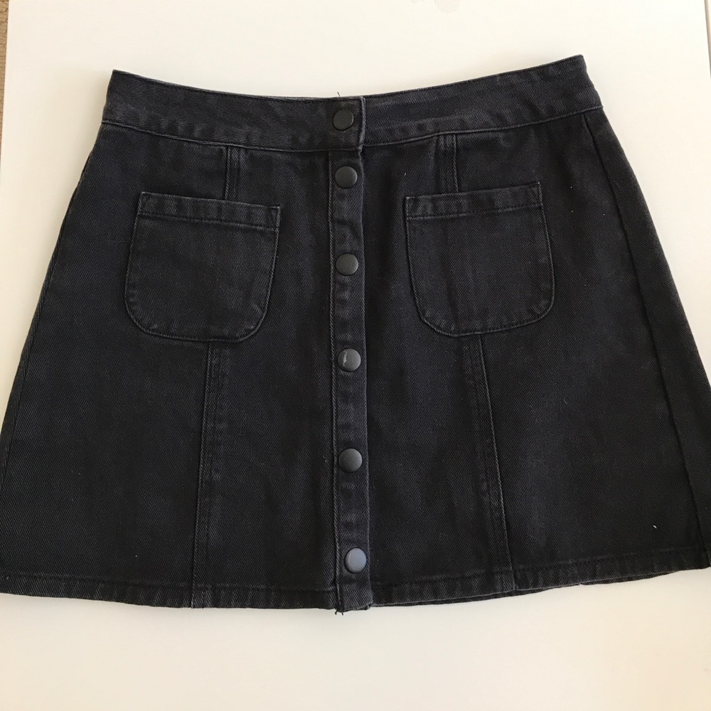 BRANDY MELVILLE 🔥 nana skirt