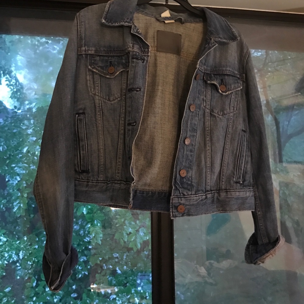 Levi's medium wash denim jacket