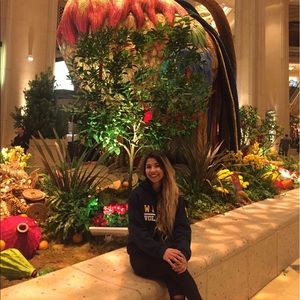 Meet your Posher, Daniela