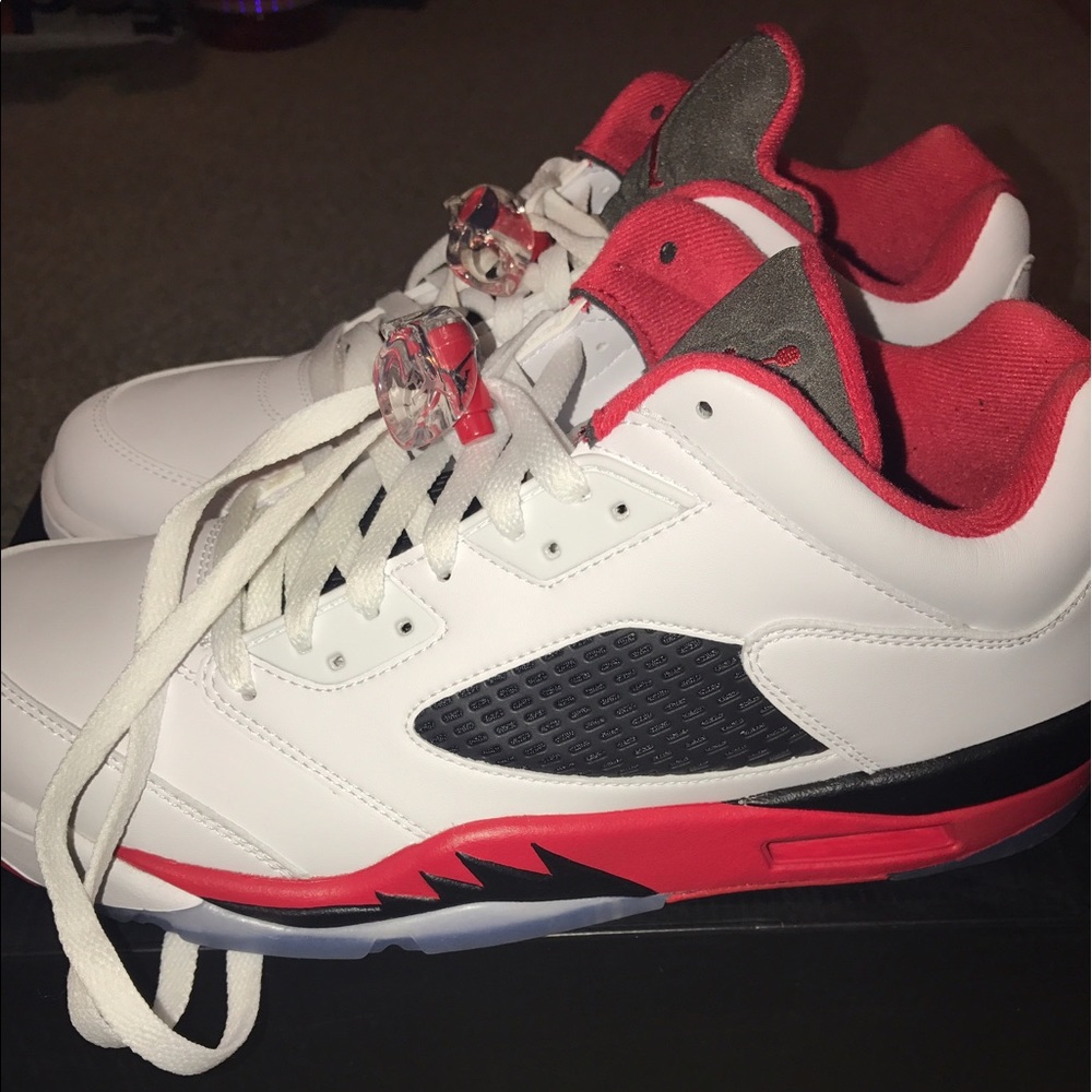 Jordan Retro Low 5 "Fire Red"
