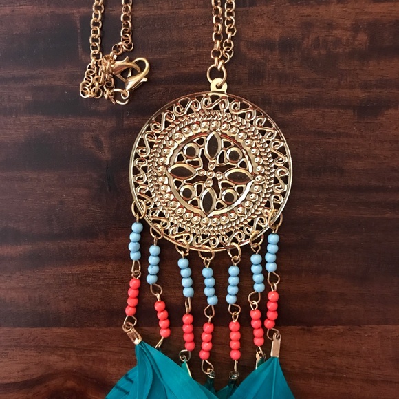 Gold & turquoise feather dreamcatcher necklace - Picture 7 of 7