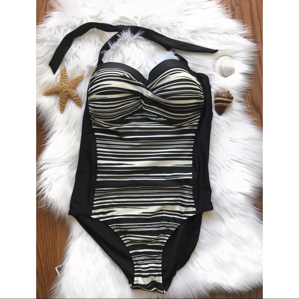 One-Piece Bathing suit 👙🌴☀️