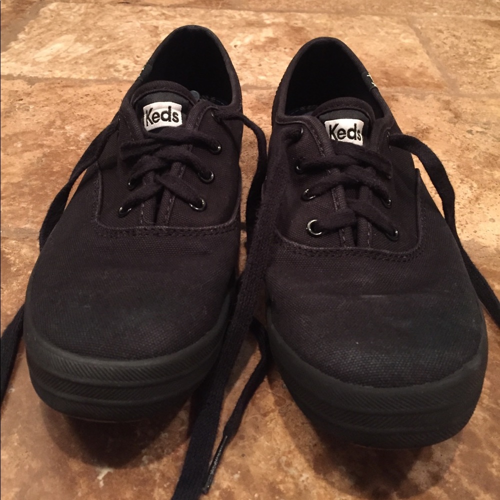 Black Keds