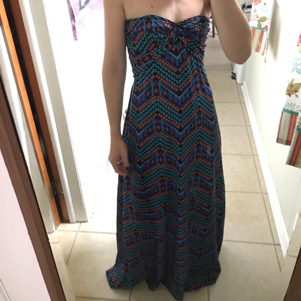 Gorgeous maxi dress