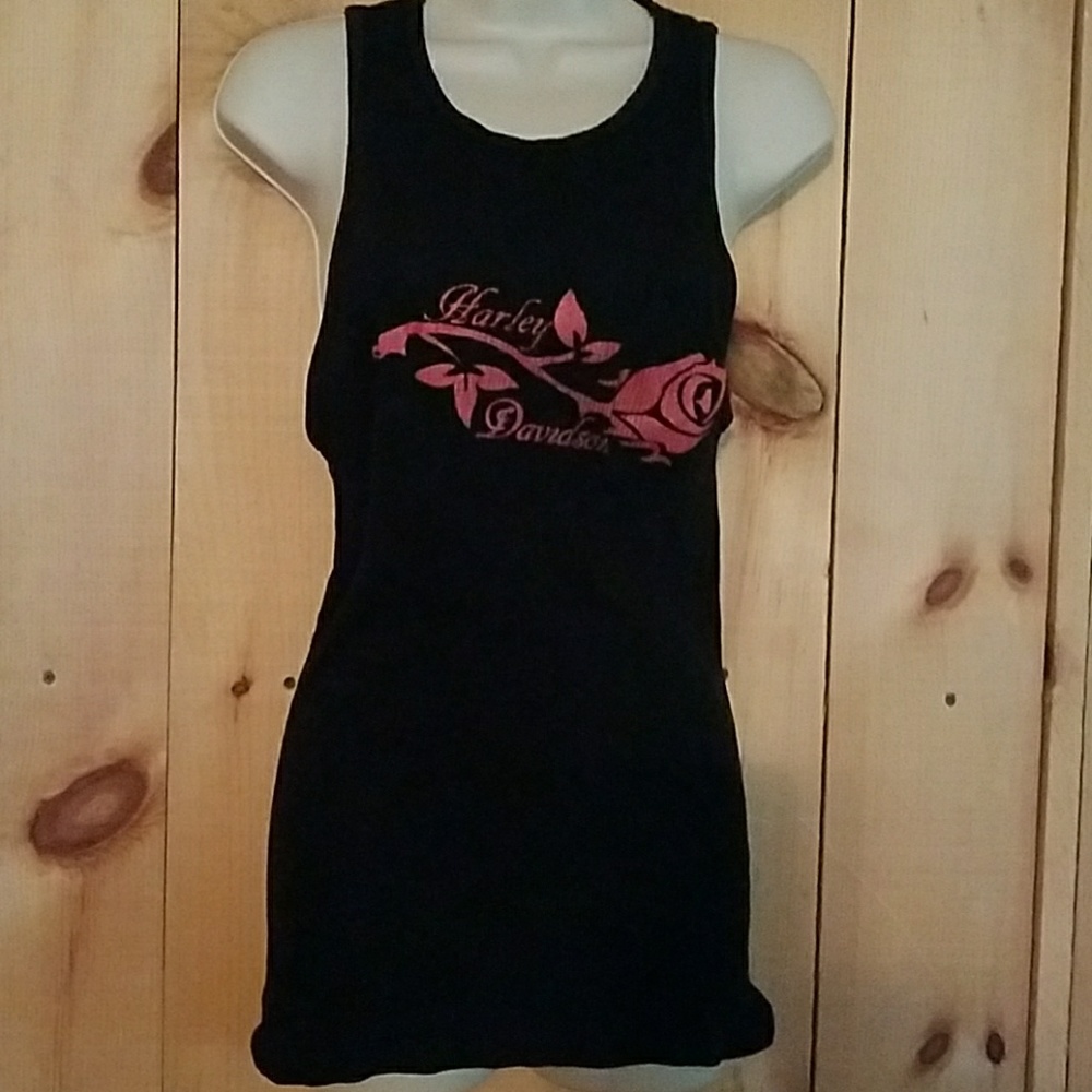 Black tank top.