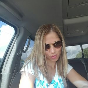 Meet your Posher, Karla