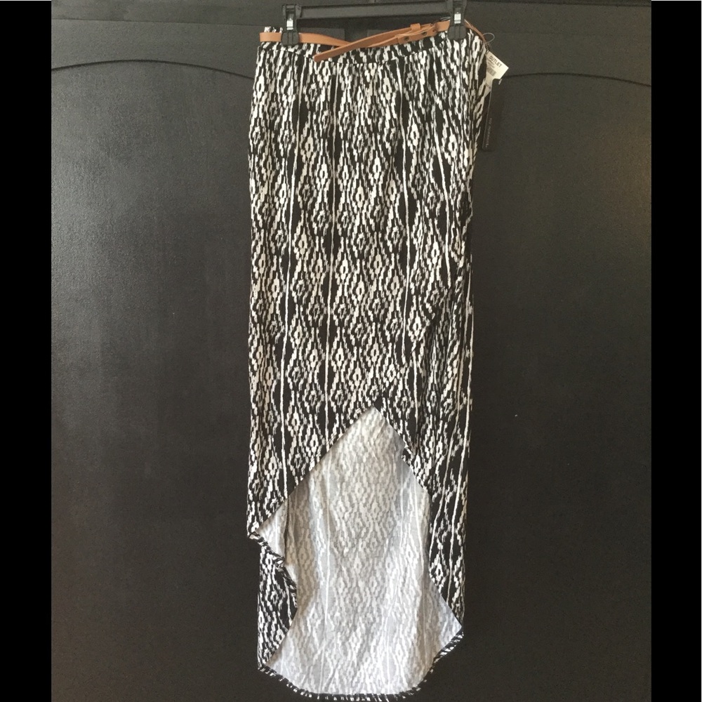 Hi-low skirt NEW