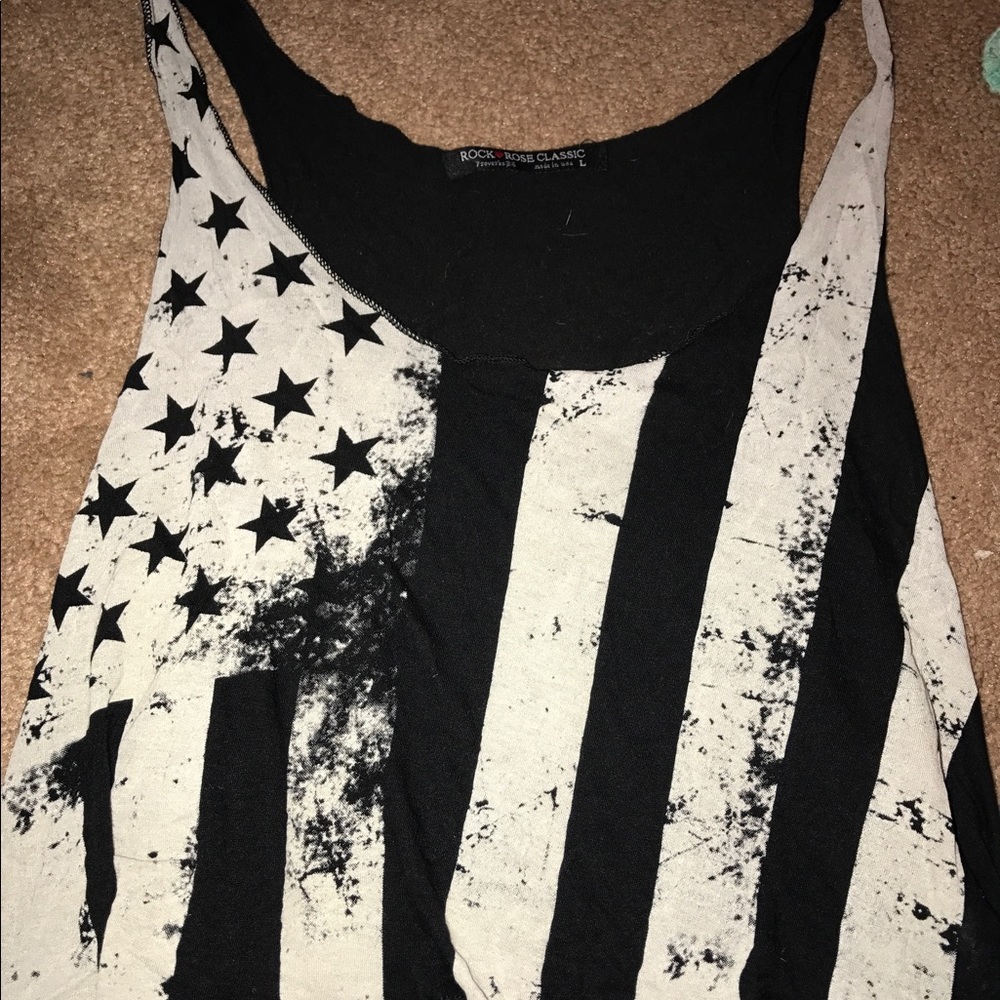 Black and white American flag crop