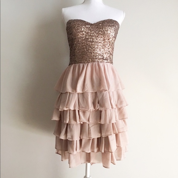 Arden B Dresses & Skirts - Final❗️NWT Arden B strapless blush party dress