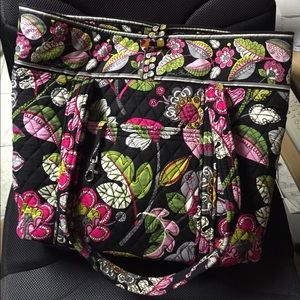 Vera Tote - Vera Bradley