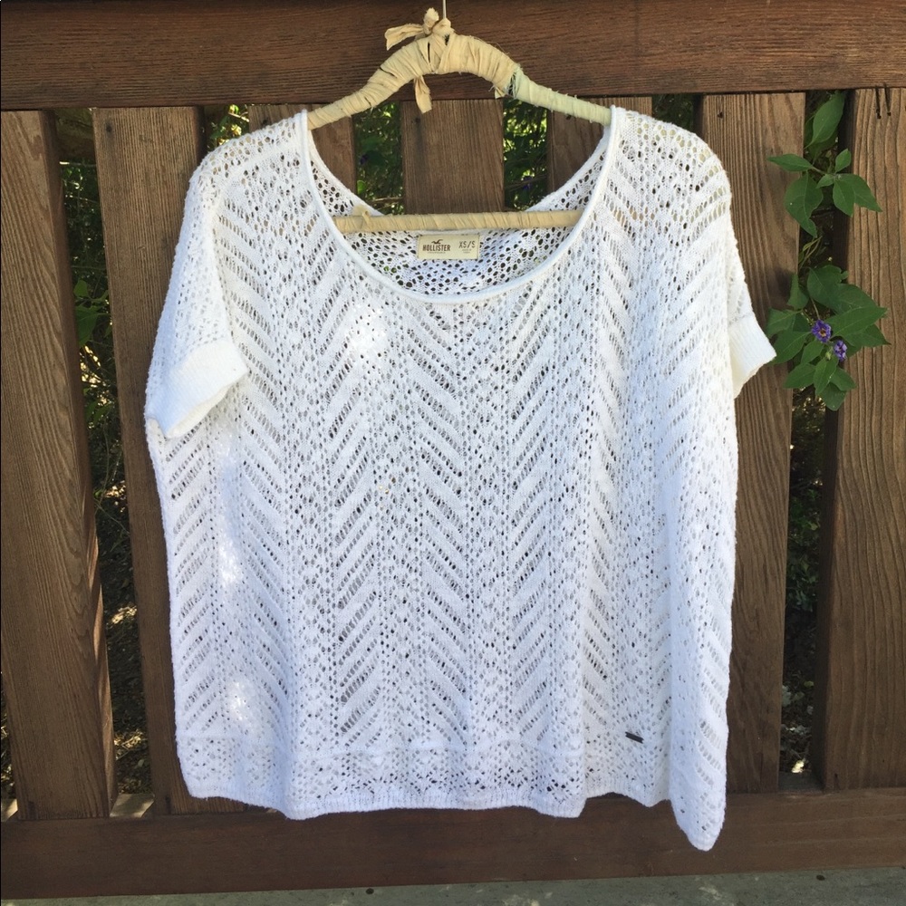 white Holister summer crochet sweater