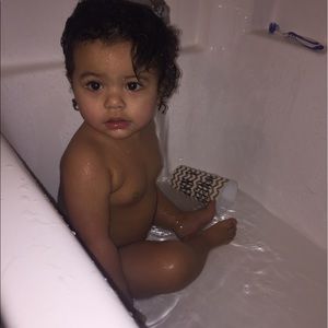 Meet your Posher, Aliah