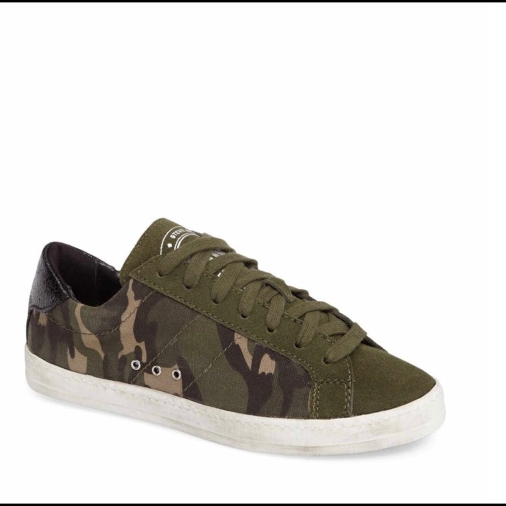 Steve Madden Blast Women's Blast Sneakers Sz 8