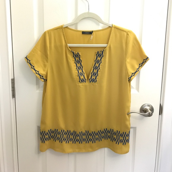 Yellow Blouse - Picture 1 of 7