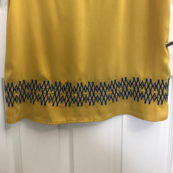 Yellow Blouse - Picture 3 of 7