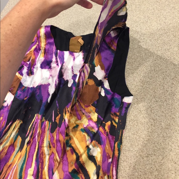 Sexy Silk abstract print Dress - Picture 4 of 8