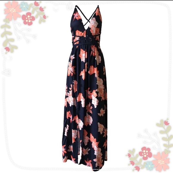 ✨ONE LEFT ✨Multiway Floral Maxi Dress - Picture 2 of 6