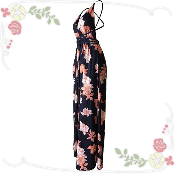 ✨ONE LEFT ✨Multiway Floral Maxi Dress - Picture 4 of 6