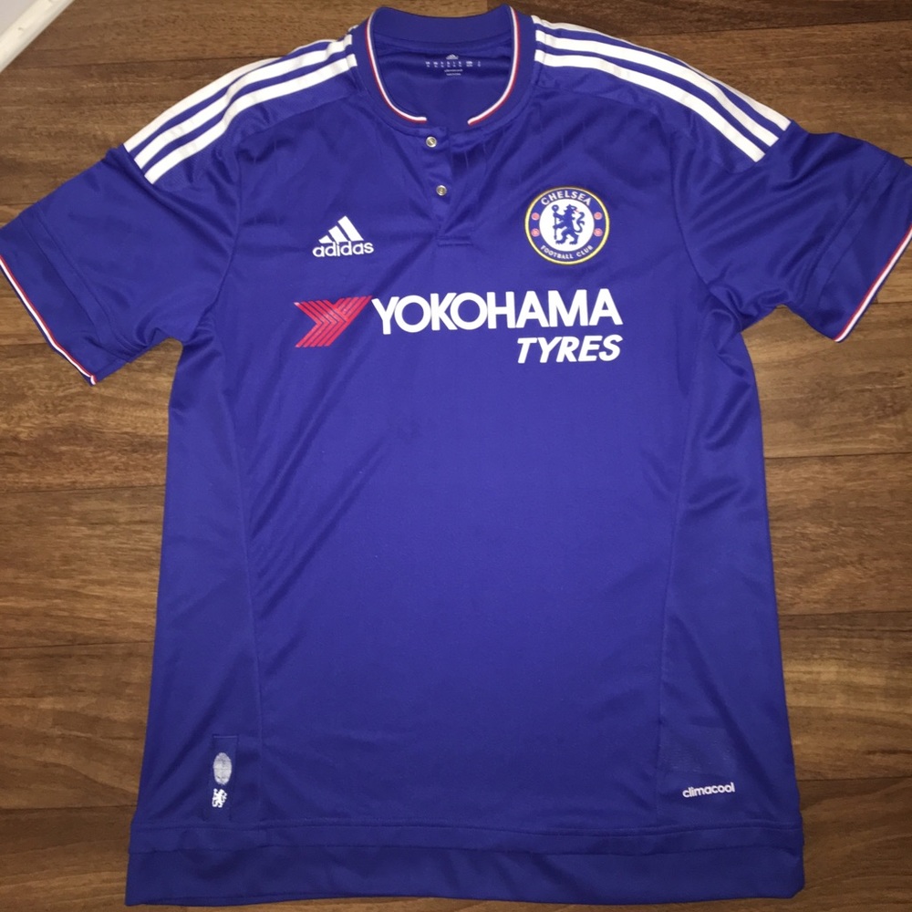 Yokohama tyres "Chelsea" futbol jersey
