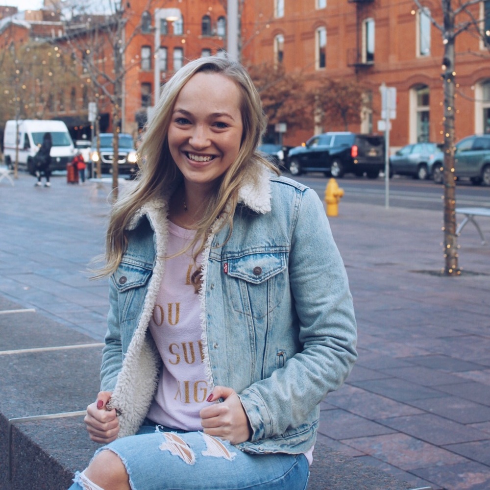 Meet your Posher, Courtney