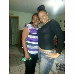 Meet your Posher, Kamia