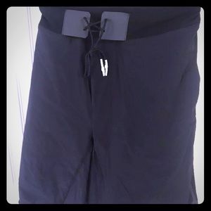 ON Hybrid Shorts