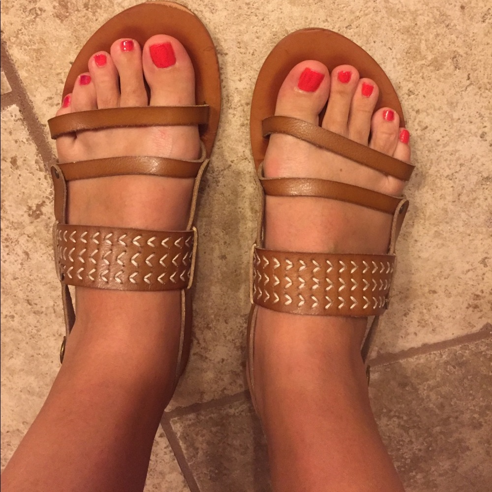 Roxy brown leather sandals