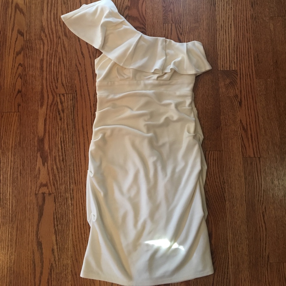 Dress: AKIRA