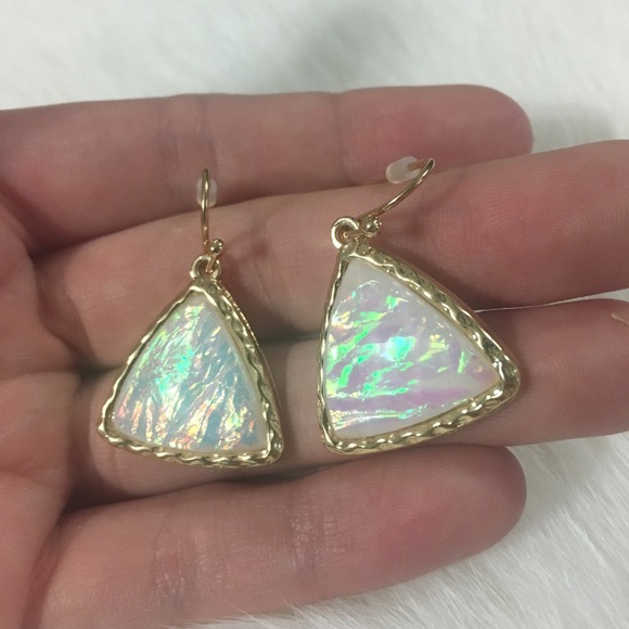 3 for $25 Beautiful Iridescent Dangle Earrings - Picture 3 of 4