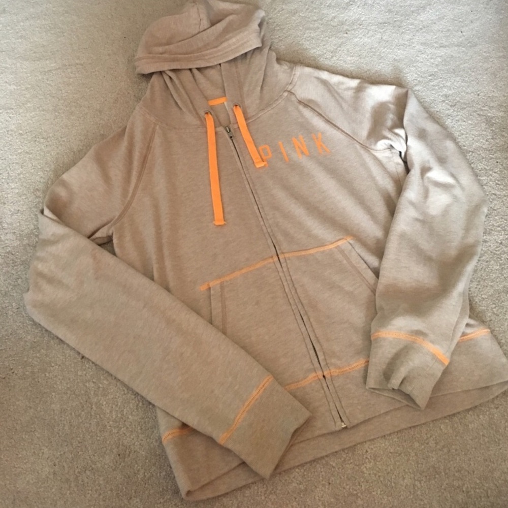❌⭕️❌⭕️pink zip up hoodie.