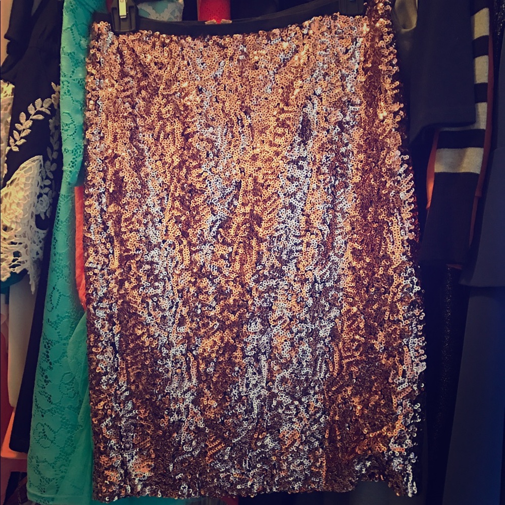 Copper/Bronze sequined skirt! Beautiful!