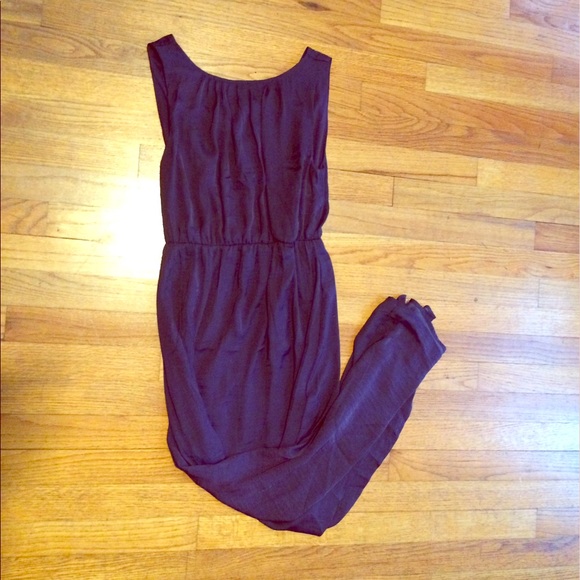 Beautiful silky purple floor length gown - Picture 1 of 4