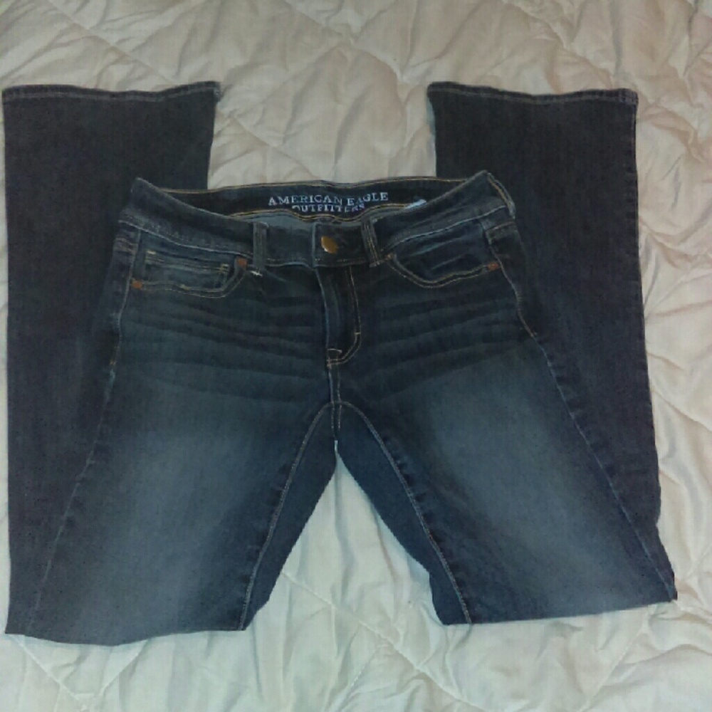 AEO Jeans