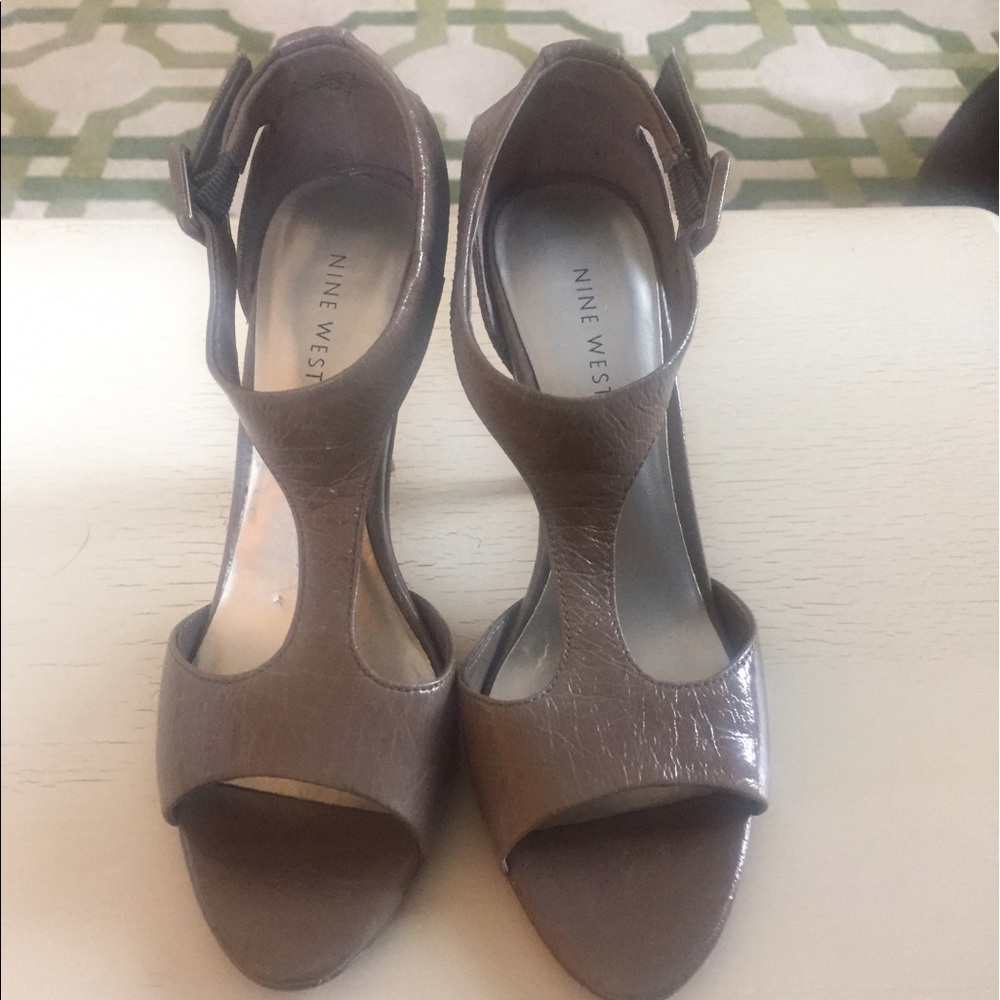 Nine West Tan Heels