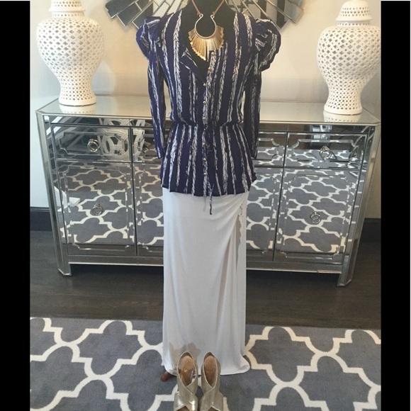 We Vera Blouse - Picture 3 of 8