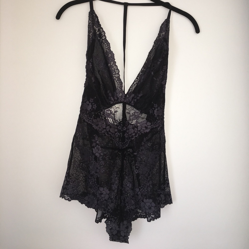 Black/gray lace bodysuit