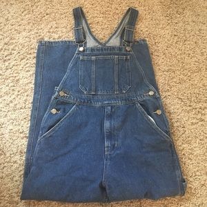 trendy overalls 💙💚💙💚