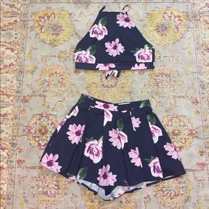 L'Atiste by Amy 2 piece navy w/ pink floral set