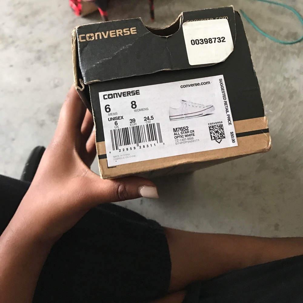 Low top Converse