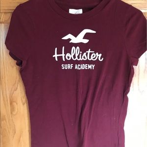 Hollister tee