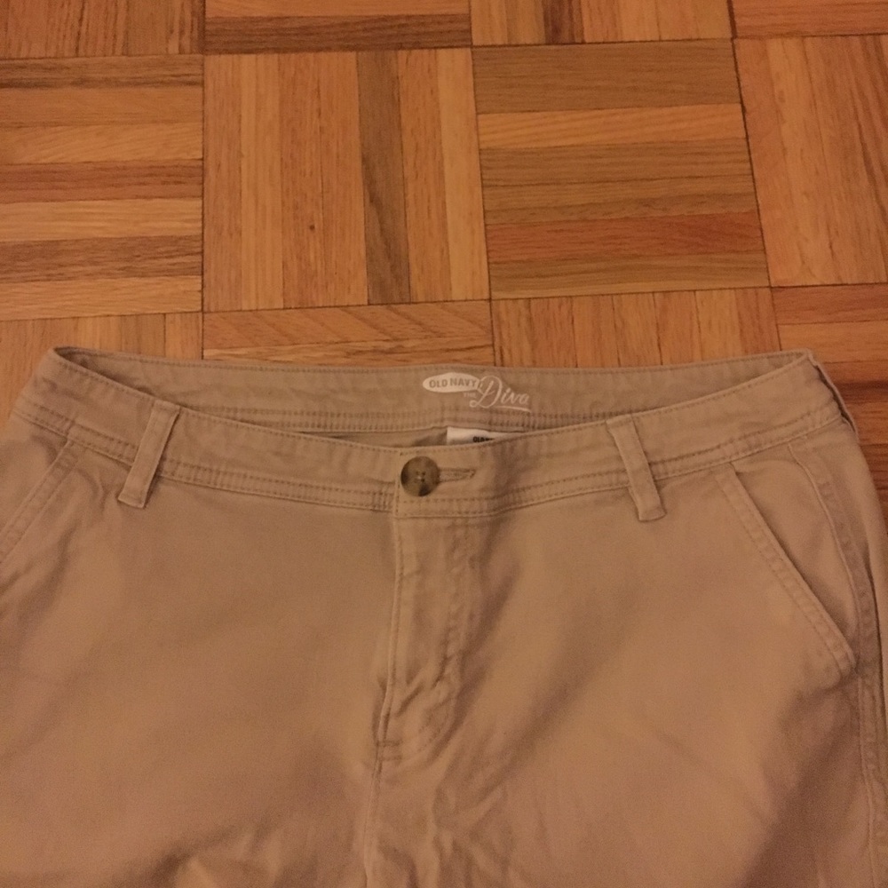 Old navy pants - Picture 2 of 2