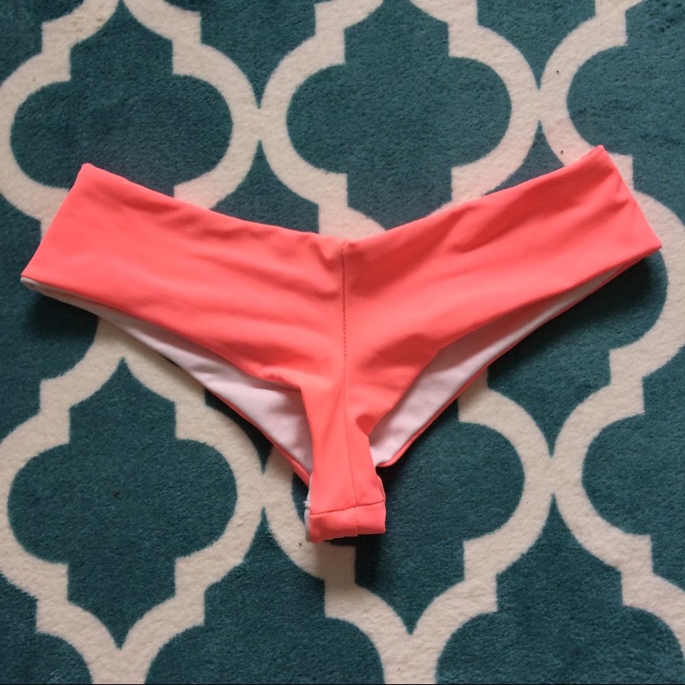 Hurley bikini **SOLD**