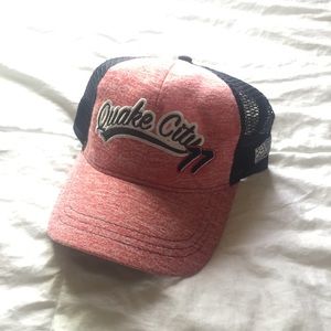 QuakeCity - Surf / Skate / Trucker Hat