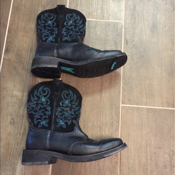 Ariat Shoes - Ariat fat baby black boots size 9