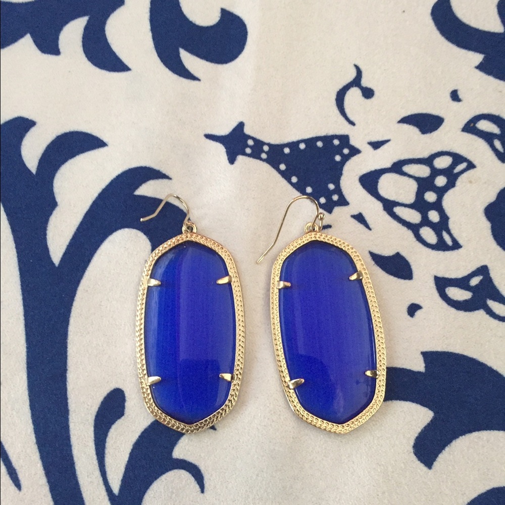 Kendra Scott earrings